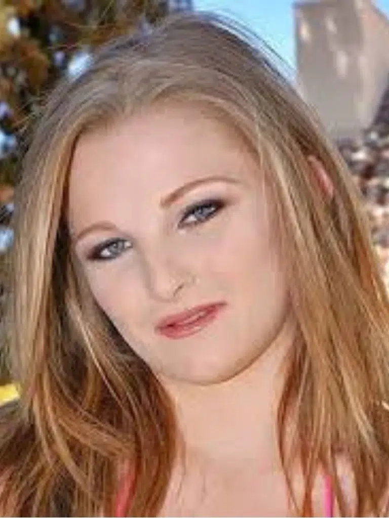 Madison James Biography: Wiki, Age, Career, Height, Weight, Boyfriend, Net Worth & More